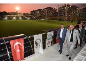 Manisa’daki spor tesisinin açılışı öncesi son inceleme