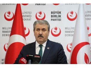 Destici: "O artık bizim gözümüzde Kuzey Kıbrıs Türk Cumhuriyeti Cumhurbaşkanı değildir"