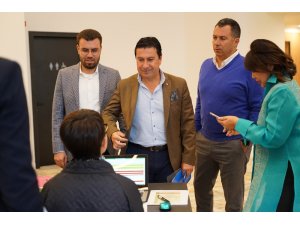 Dünya turizm liderlerine katılan ilk Belediye Başkanı Aras oldu