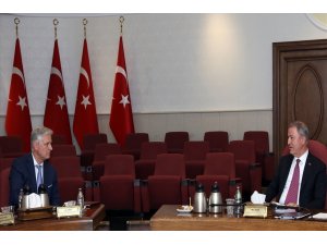 Milli Savunma Bakanı Akar, ABD Ulusal Güvenlik Danışmanı O’Brien’ı kabul etti