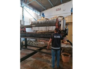 Kemalpaşa’da 109 ton kaçak akaryakıt ele geçirildi