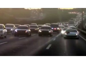 İstanbul’da lüks otomobilli düğün konvoyu terörü kamerada