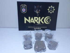 Sakarya’da uyuşturucu operasyonu: 3 tutuklama