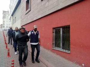 DEAŞ operasyonunda gözaltına alınan 3 kişi serbest bırakıldı