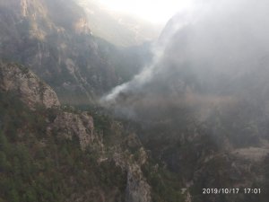 Yıldırım Düşmesi Sonucu Orman Yangını çıktı