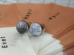 Köşe yazarları 12 Eylül'de ne oy kullanacak?