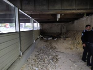 Köprü altındaki yangın Marmaray seferlerini aksattı