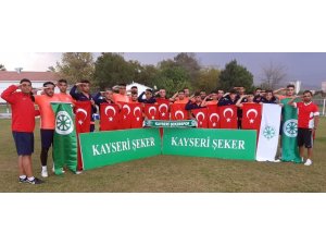 Antrenman sahasında Fetih Suresi okudular