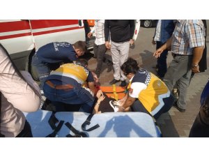 Yaya geçidindeki anne kıza çarpan motosikletli kaçtı