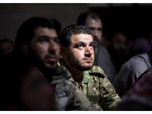 Tel Abyad'da terör tehdidinden uzak ilk cuma namazı