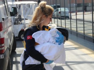 Yabancı uyruklu anne ve kız Porsuk Çayı’na düştü