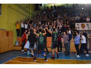 Isparta’da Cumhuriyet Kupası’nın sahibi belli oldu