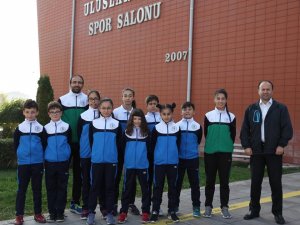 Masa tenisi takımı iddialı gitti