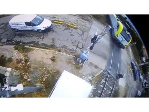 Tren kazası güvenlik kamerasında