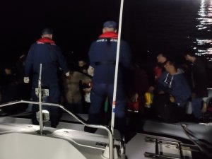 İzmir’de 405 kaçak göçmen yakalandı