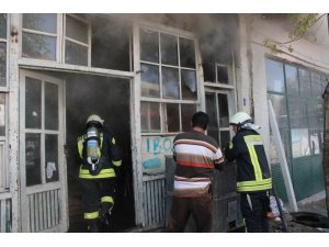 Karaman’da depoda çıkan yangın korkuttu