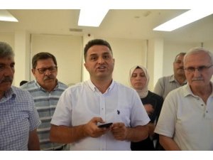 AK Parti’den Başkan Şahin’e ’Seyyah Başkan’ eleştirisi