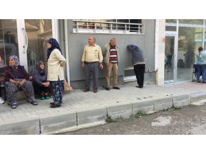 Evinde ölü bulundu