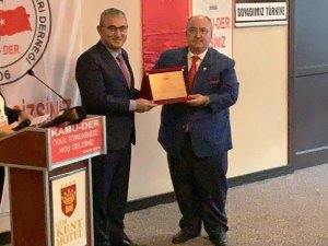 Alim Işık’a ‘En Başarılı Belediye Başkanı’ ödülü