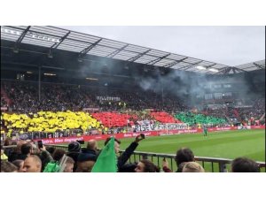 St. Pauli’den çifte standart