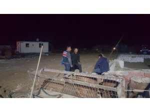 Sakarya'da nehre düşen iki kişiden biri kaldırıldığı hastanede öldü