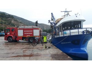 Balıkçı tekneleri batmaktan kurtarıldı