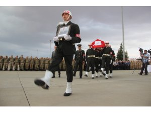 Barış Pınarı şehidi memleketine uğurlandı
