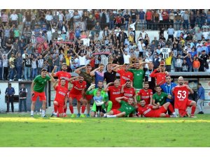 TFF 3. Lig: Nazilli Belediyespor:3 - Diyarbekirspor:1