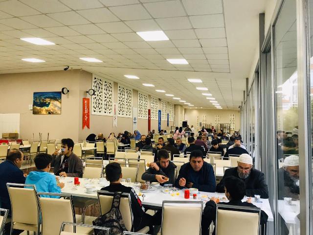 Enderun ailesi secdede buluştu