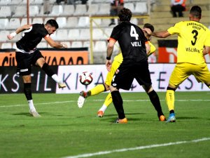 TFF 1. Lig: Adanaspor: 2 - İstanbulspor: 2 (Maç sonucu)