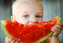 Çocuklara kalorili gıda verilmeli mi?