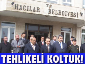 Belalı koltuğa AK Parti'li başkan oturdu