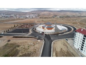 "Ay yıldız" mimarili cami için yeni yollar açıldı