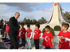 Cumhurbaşkanı Erdoğan, Samsunlu öğrencilerle bir araya geldi