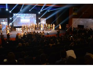 Sanayi ve Teknoloji Bakanı Mustafa Varank: "Biz bu topraklarda Türküyle, Kürdüyle, Zazası, Çerkeziyle asırlardır kardeşce yaşıyoruz"