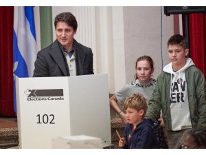 Kanada seçimlerinin kazananı Trudeau
