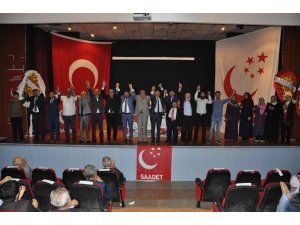 Saadet Partisi Menemen’de kongresini yaptı