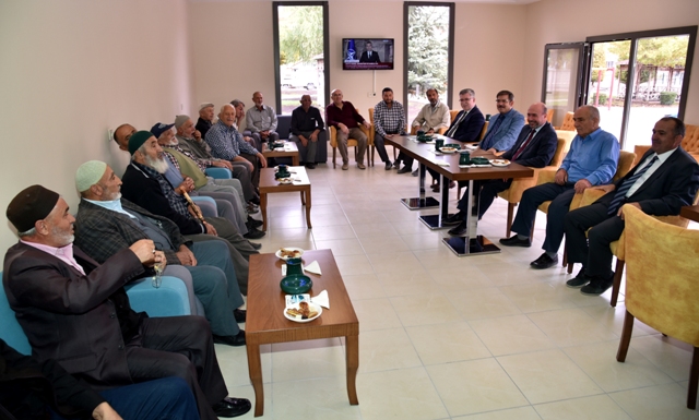 Emeklilerden Başkan Pekyatırmacı'ya lokal teşekkürü