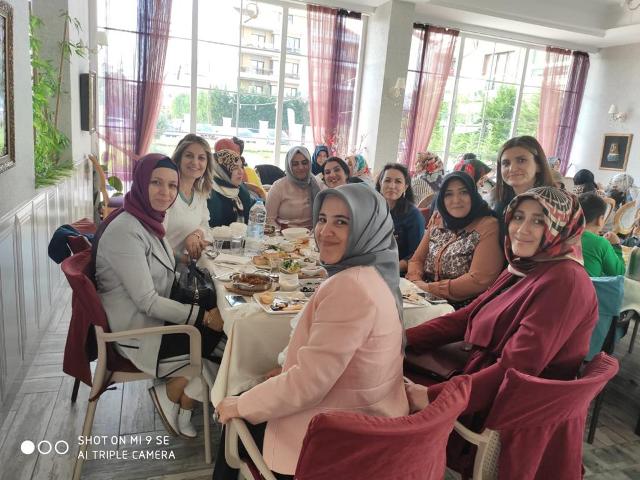 Veliler yardım için toplandı