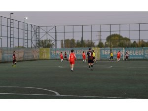 Tepebaşı’nda turnuva heyecanı başladı