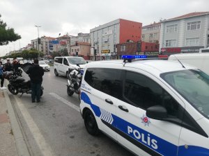 Avcılar’da yunus polisinin karıştığı trafik kazası: 1 polis yaralı
