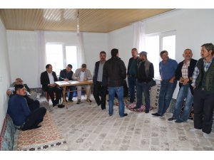 Hadim'de çiftçilere süt koyunu dağıtıldı