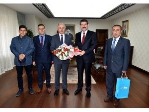 Karaman PTT teşkilatından Vali Meral’e ziyaret