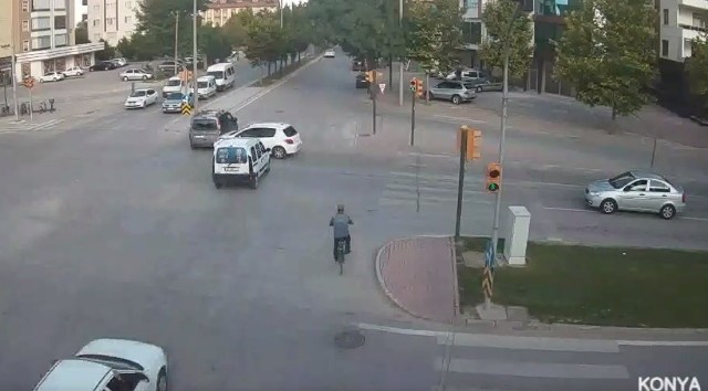 Konya'daki kazalar şehir polis kameralarında