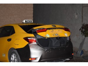 Malatya’da park halindeki araçlara silahlı saldırı