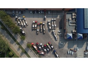 30 tonluk mermerler böyle taşındı, bir günde tamamı satıldı