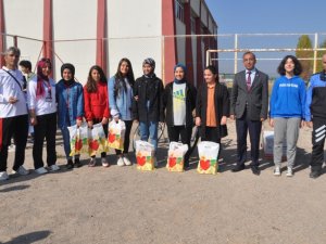 Seydişehir'de Bocce Turnuvası'nda dereceye giren öğrenciler ödüllendirildi