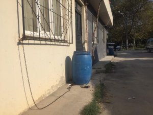 Az daha çantayı çöpe atacaklardı ağlamaya başlayınca farkedildi