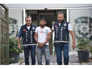 Otomobilde bir kişiyi silahla yaralayan zanlı tutuklandı