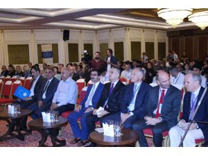 Alanya’da dünya ekonomisi konuşuldu